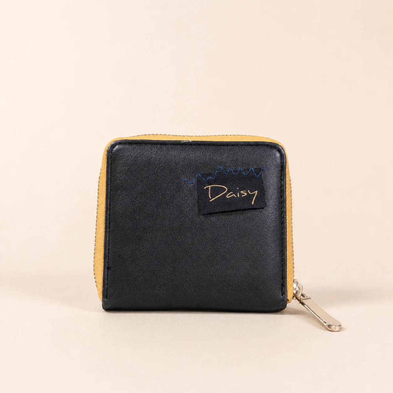 Daisy Pattern Wallet with Zipper view 5